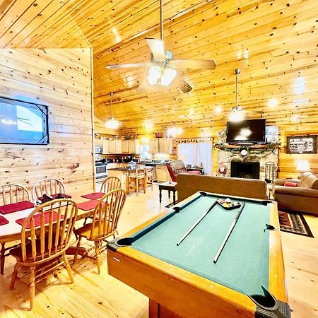Little Sugar Camp Villa Sevierville Eksteriør billede
