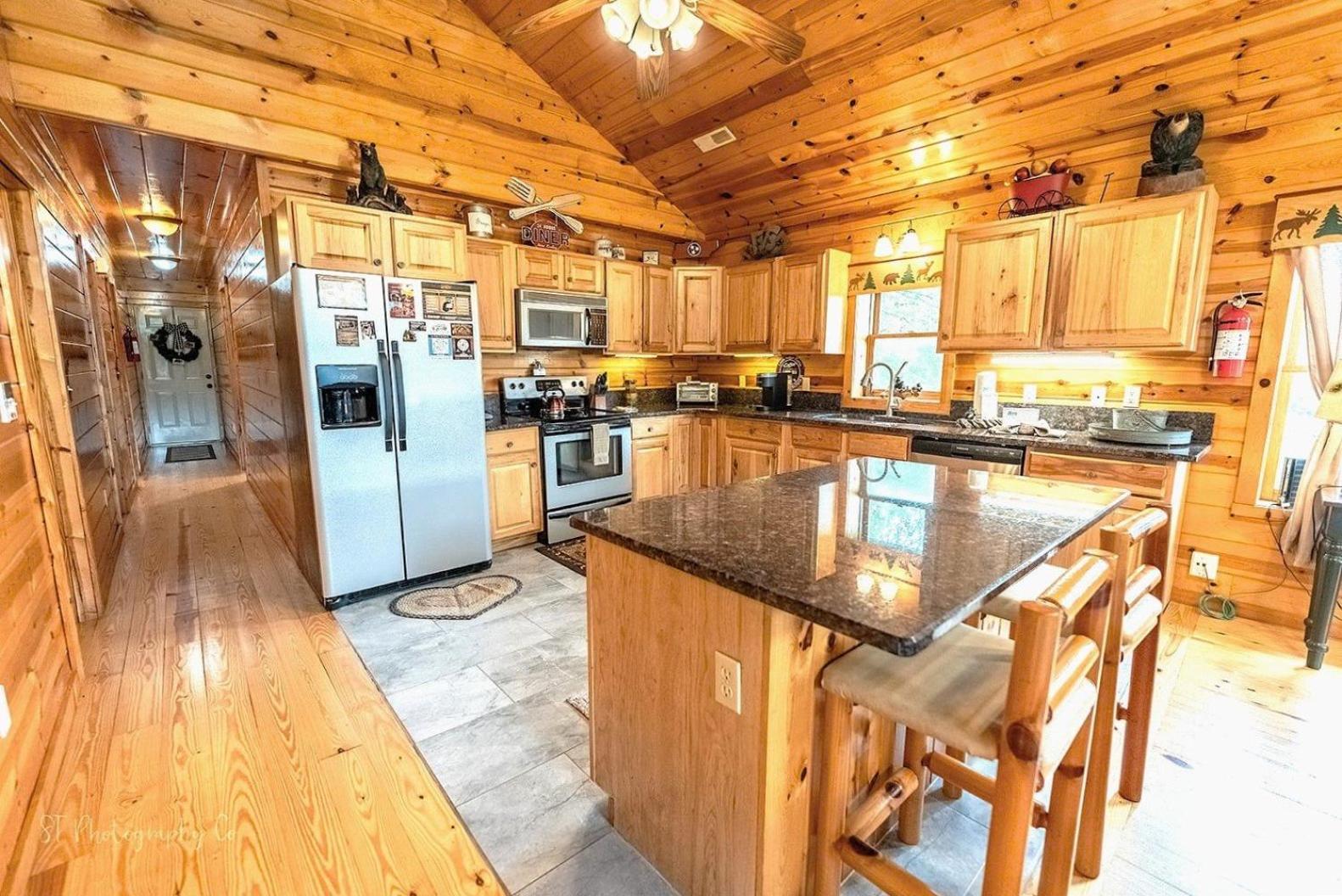 Little Sugar Camp Villa Sevierville Eksteriør billede