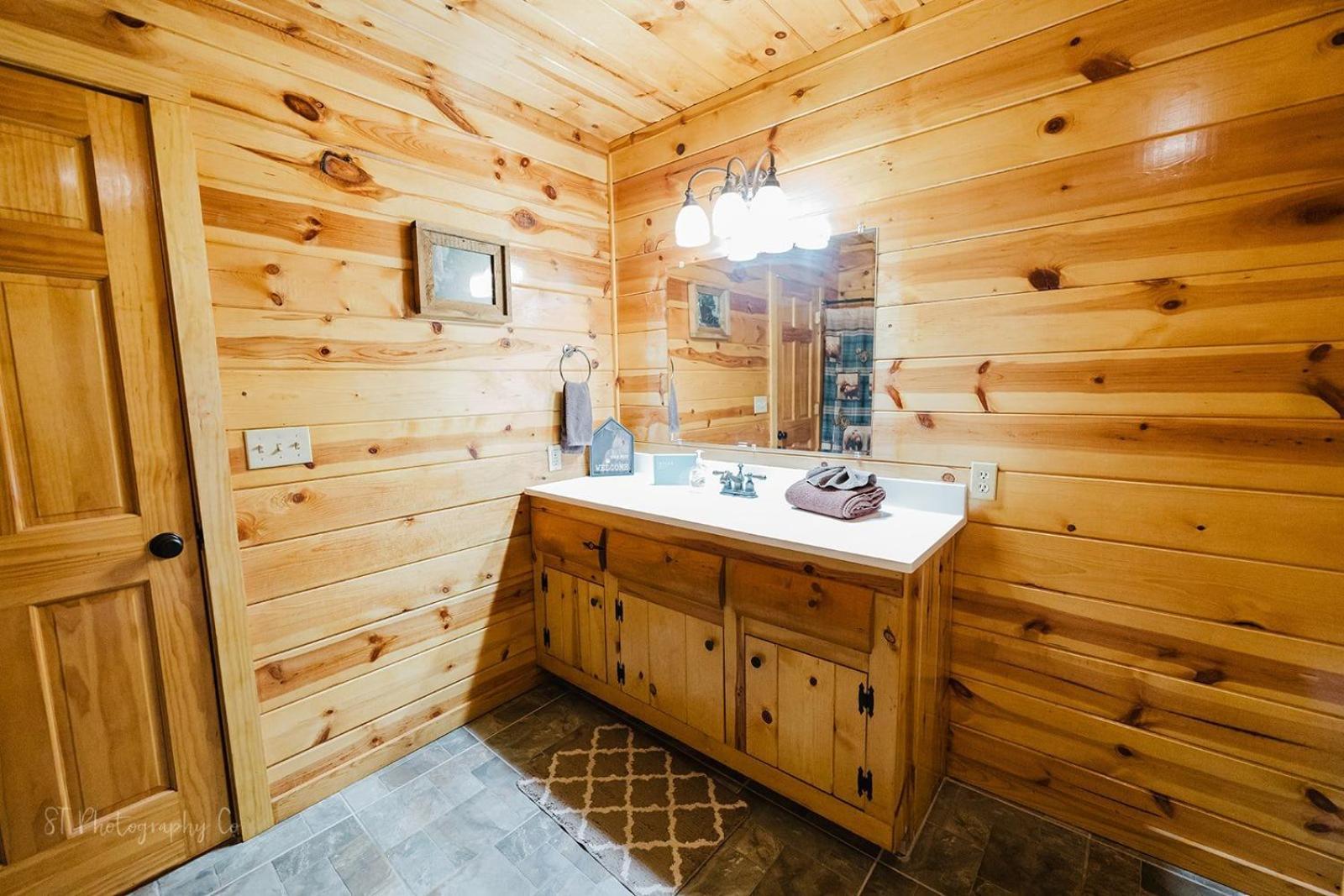 Little Sugar Camp Villa Sevierville Eksteriør billede