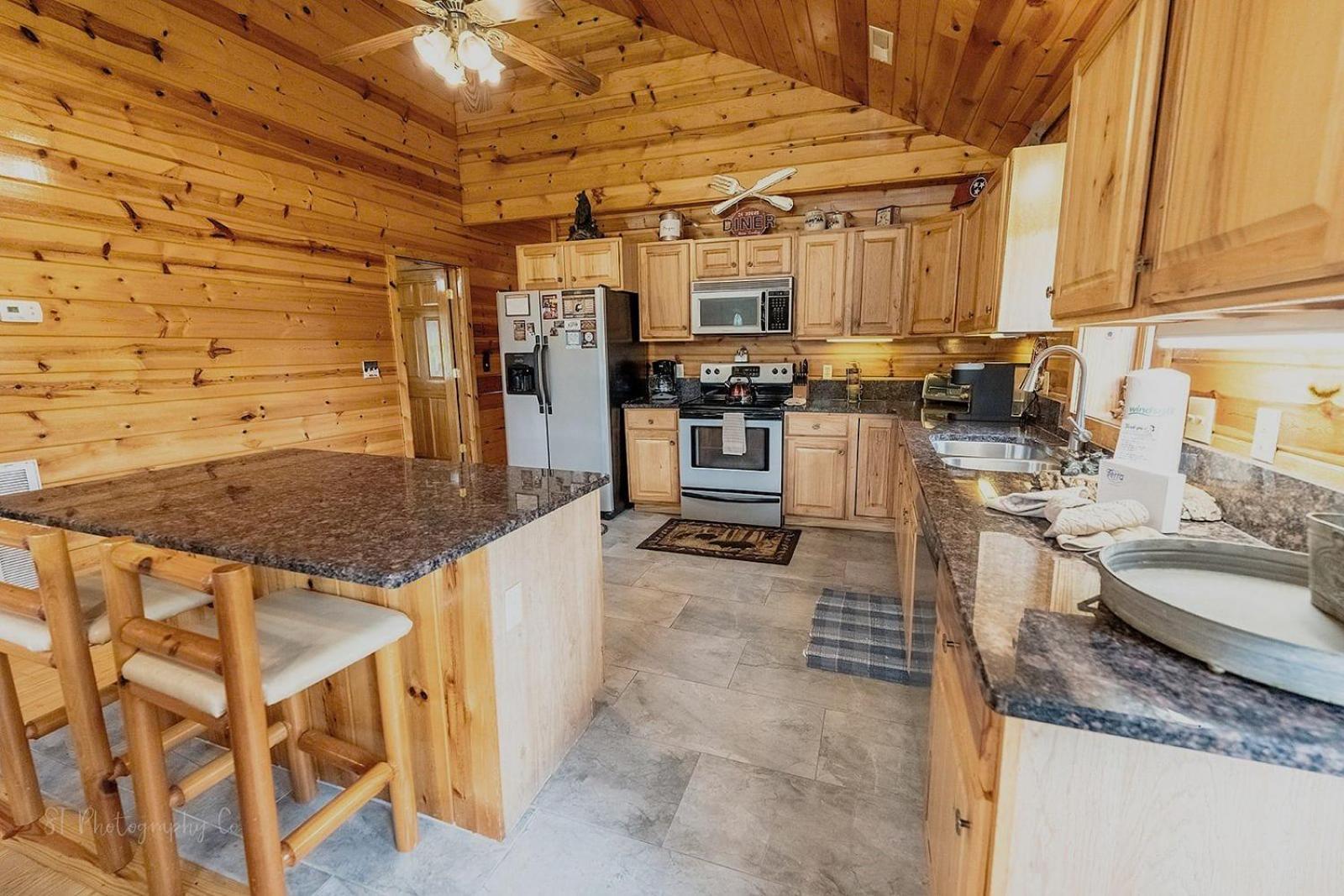 Little Sugar Camp Villa Sevierville Eksteriør billede